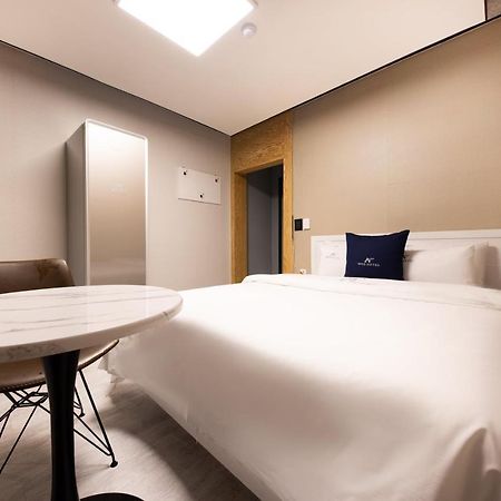 Cheonan A One Hotel Esterno foto